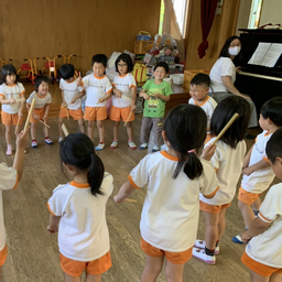 ���g�~�b�N�Q